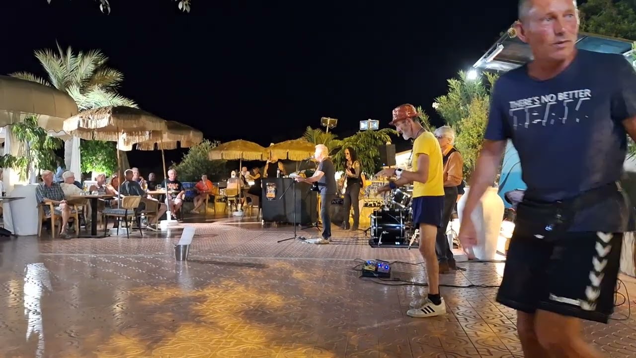 Gran Canaria Cafe Mozart Mustang Sally