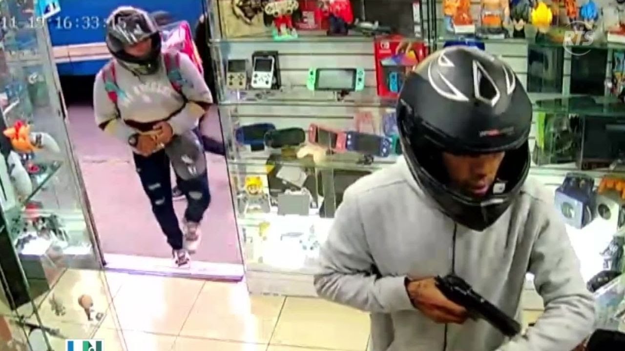 Local de tecnología fue víctima de robo en Quito