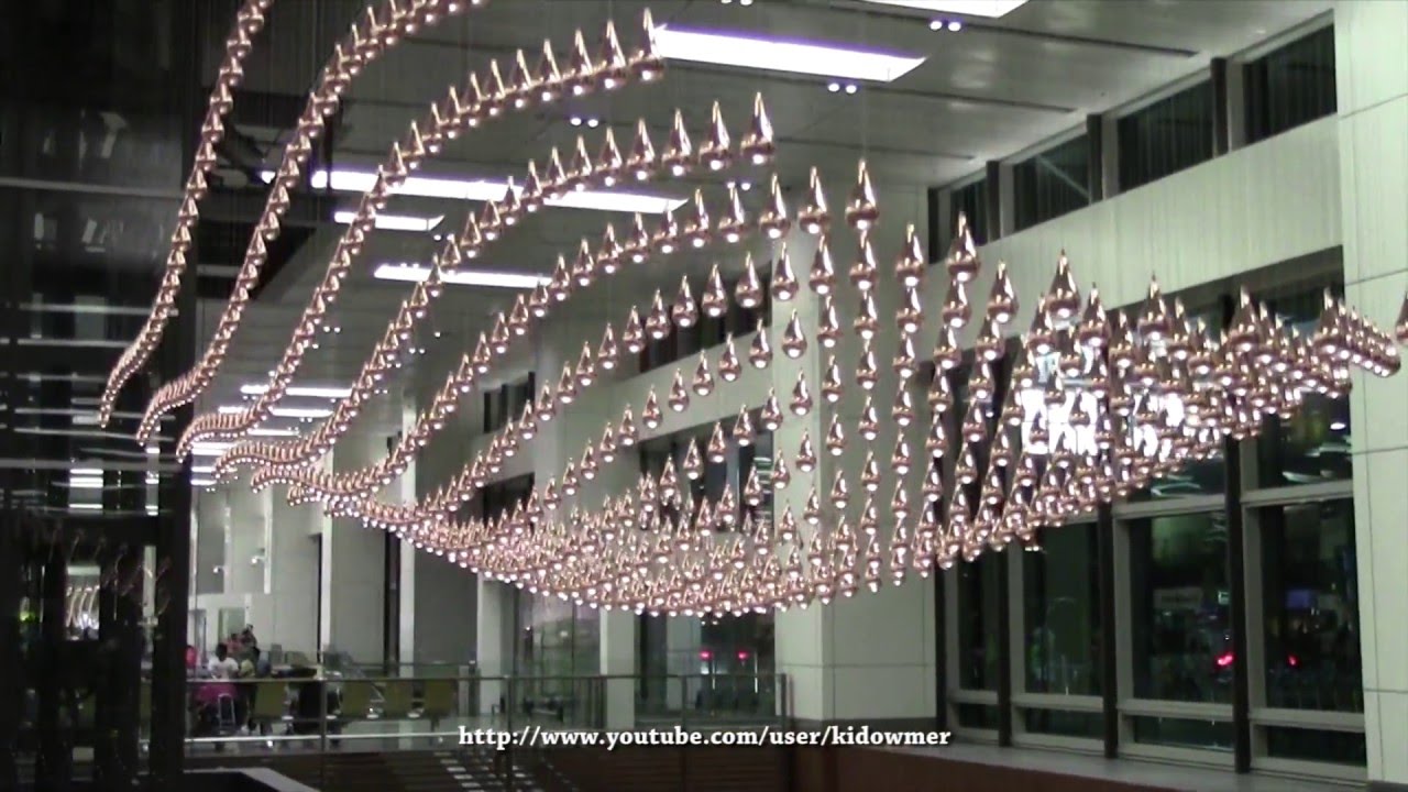 Kinetic Rain Sculpture(full display) Singapore - World's Largest Moving Sculpture