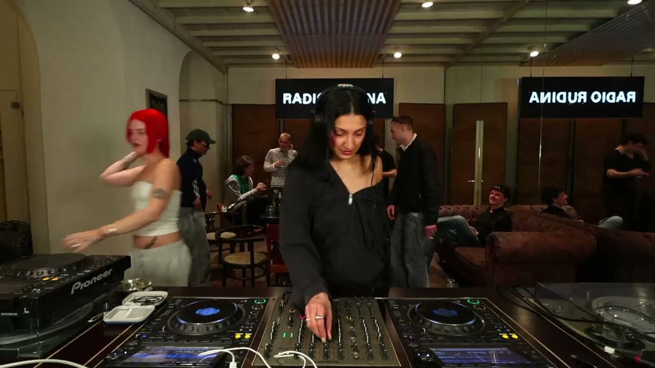 yungfya | Radio Rudina