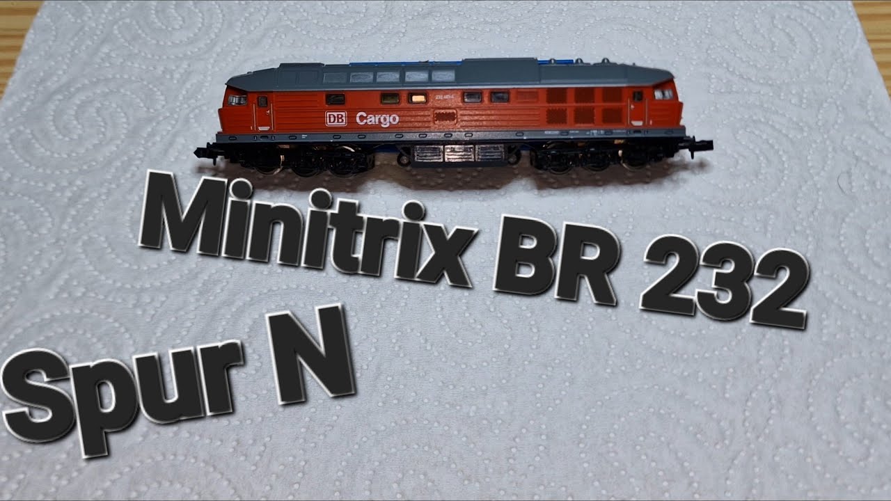Reinigung | Minitrix BR 232 (Ludmilla) | Modelleisenbahn Spur N
