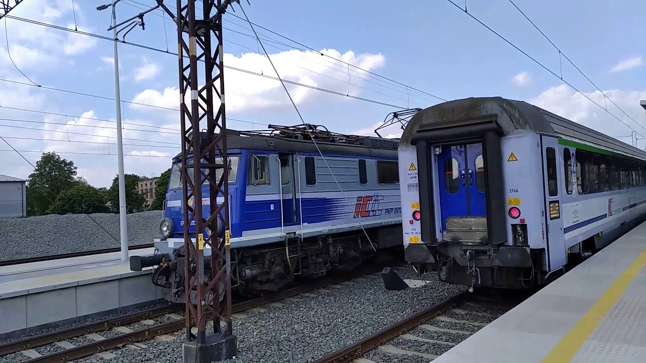 IC Bolko mija się z drugim Bolkiem na stacji Lubin.17.05.2020