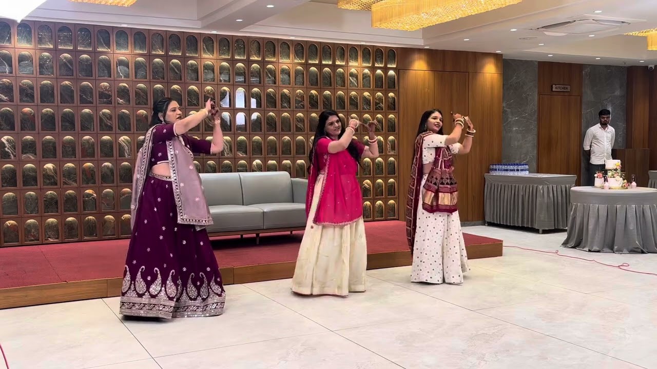 Mom , Kaki & Mami Dance performance 