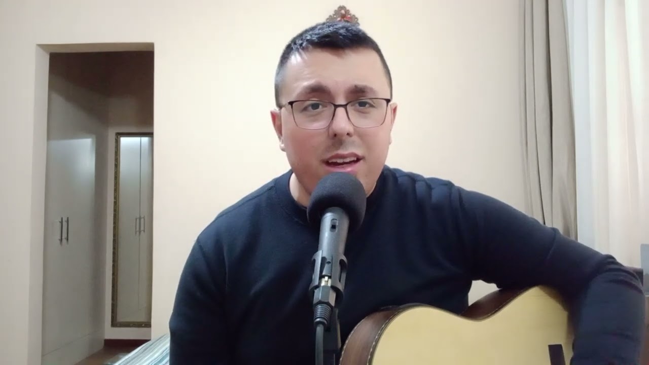 Ouço uma voz vindo da montanha