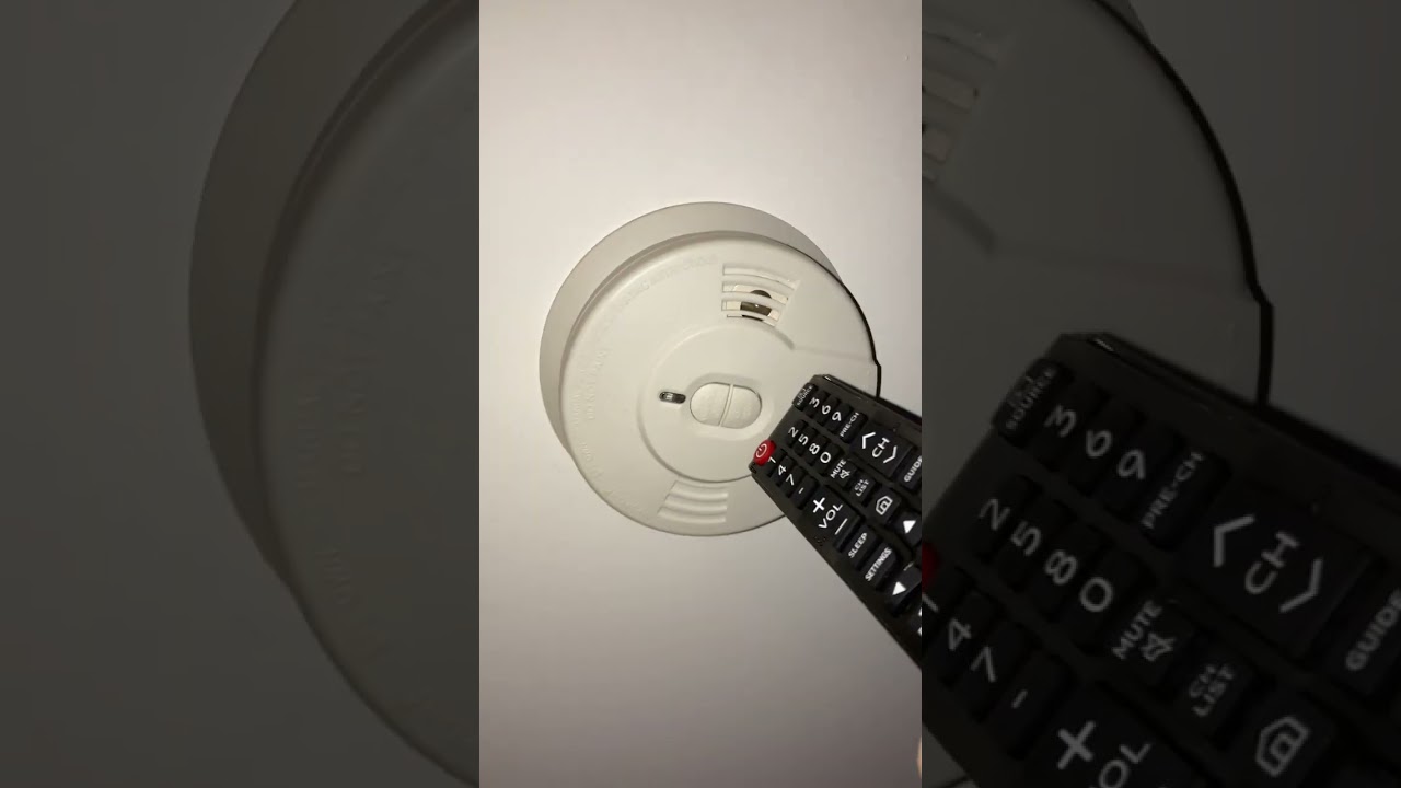 Smoke detector makes AUTISTIC sounds