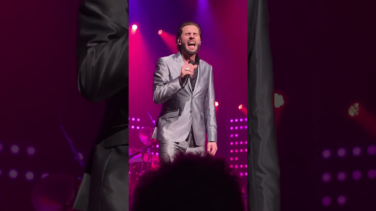 I can't stop loving you, Bouke rocks Elvis show in Tilburg 6/2/26 #boukescholten #elvis #livemusic 
