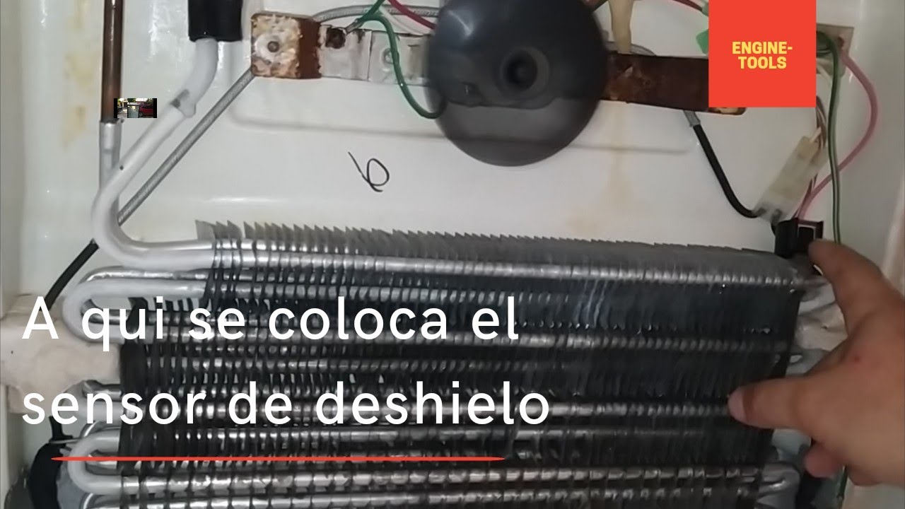donde se coloca el sensor bimetal ( sensor de deshielo) en un refrigerador.