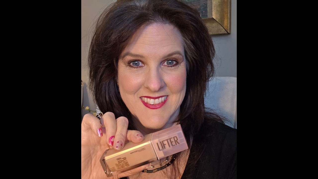 Maybelline Lifter Plump & Glow Foundation – Wow, Just Wow!