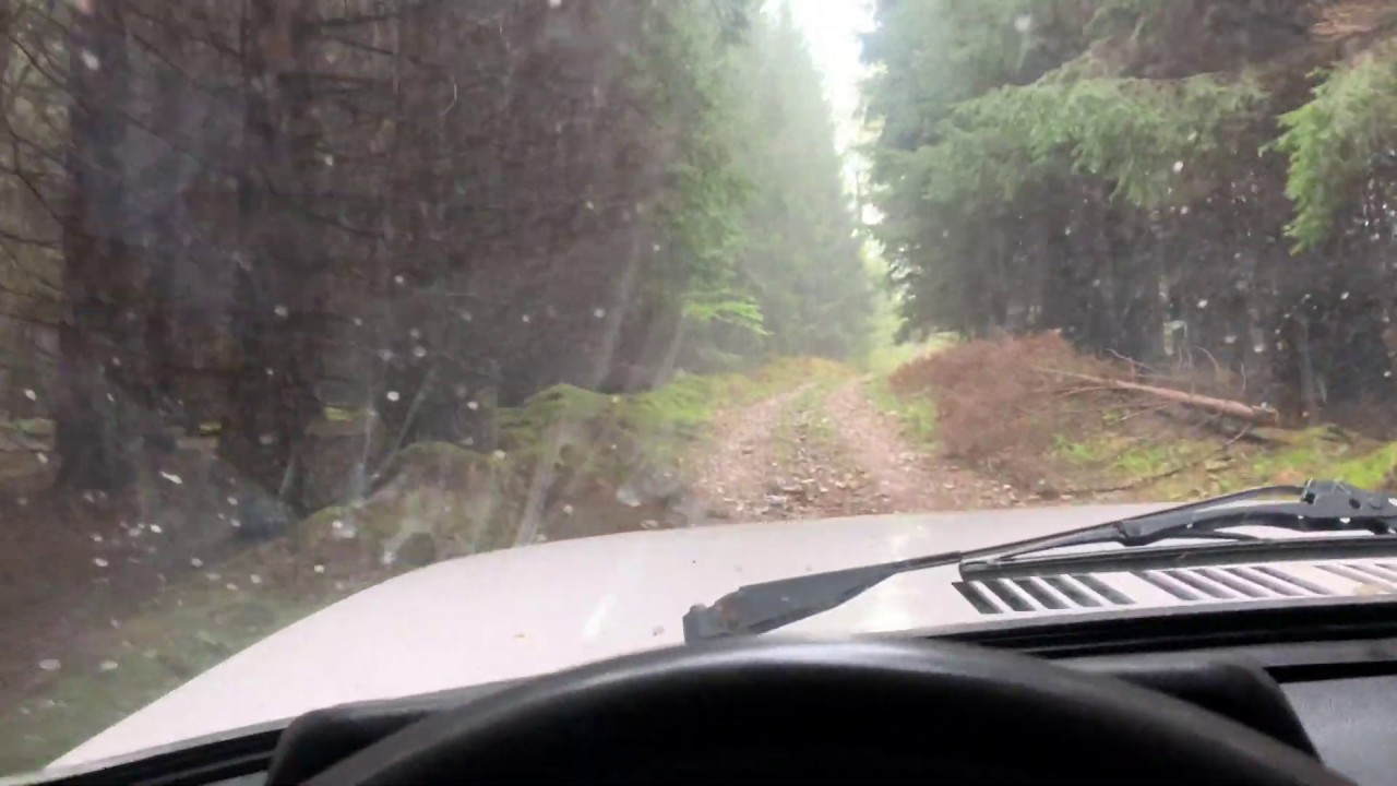 Lada niva - VOZNJA KROZ NEPROHODNE PREDJELE