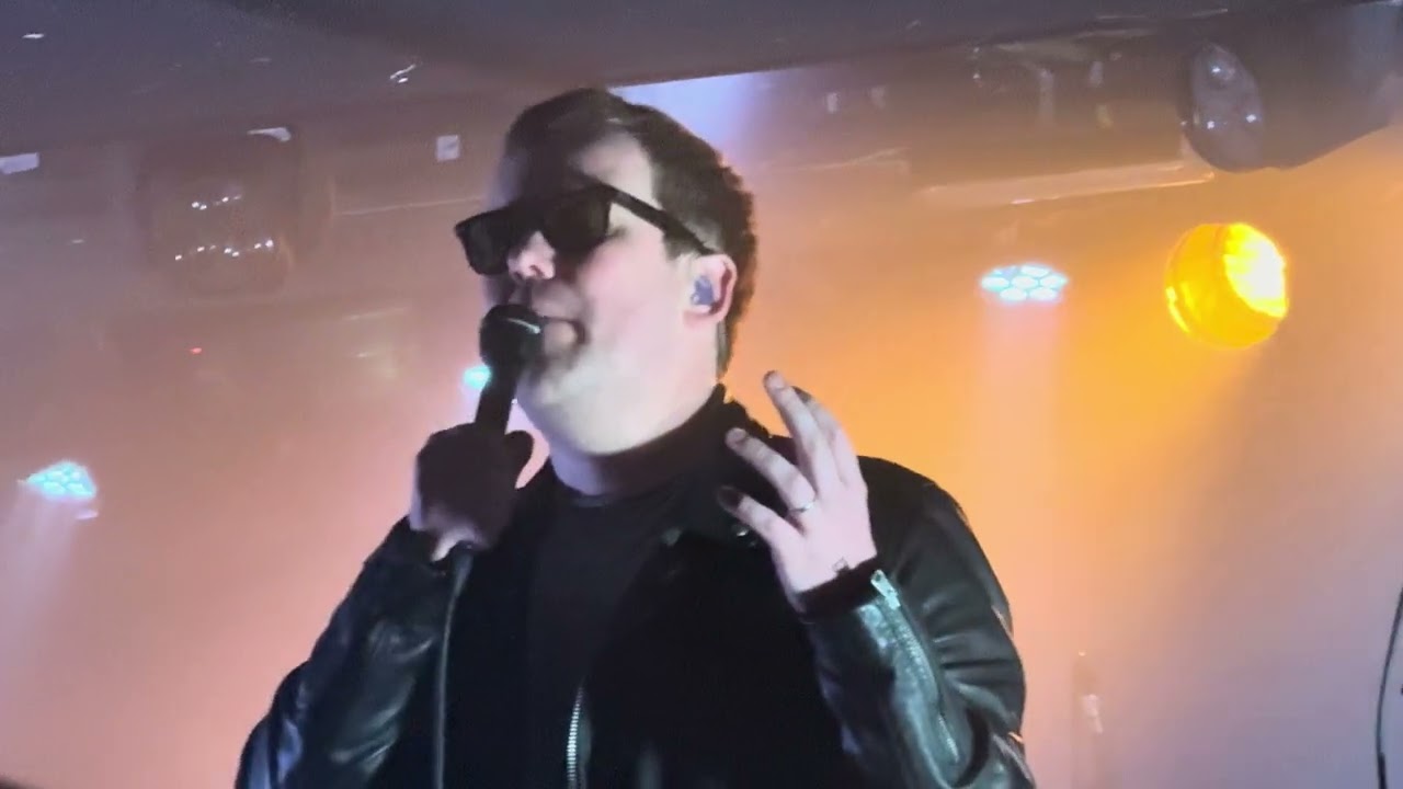 IST IST-A New Love Song live at Óran Mór Glasgow 29th November 2025