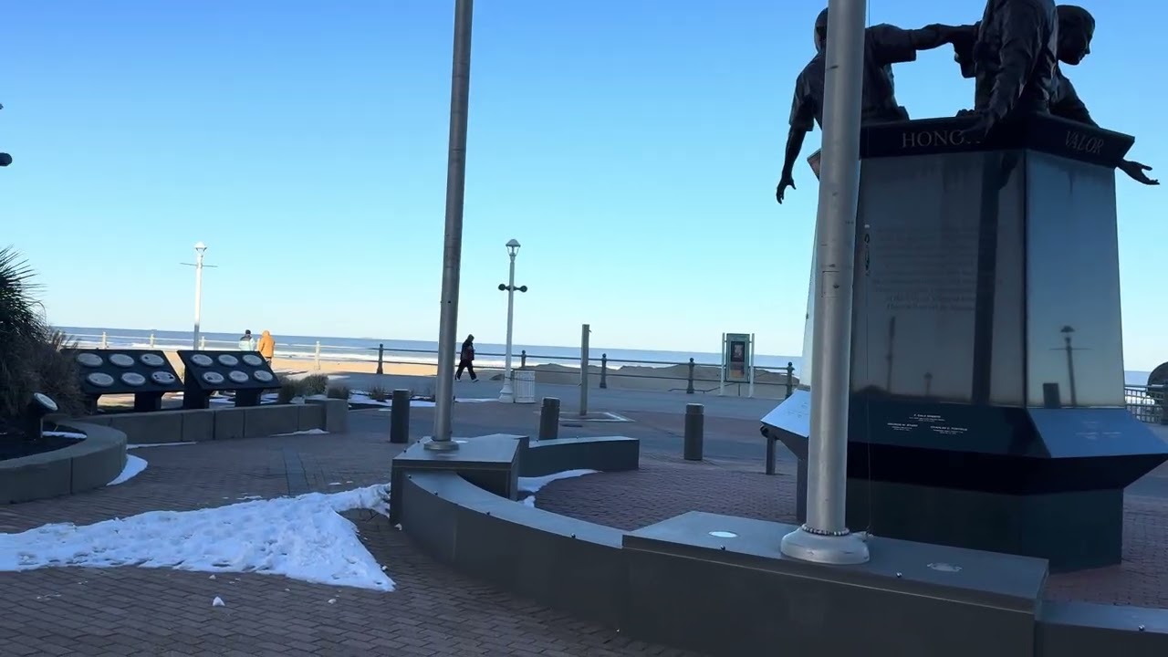 WALKING OCEANFRONT BOARDWALK VIRGINIA BEACH VIRGINIA USA Relaxing 4K