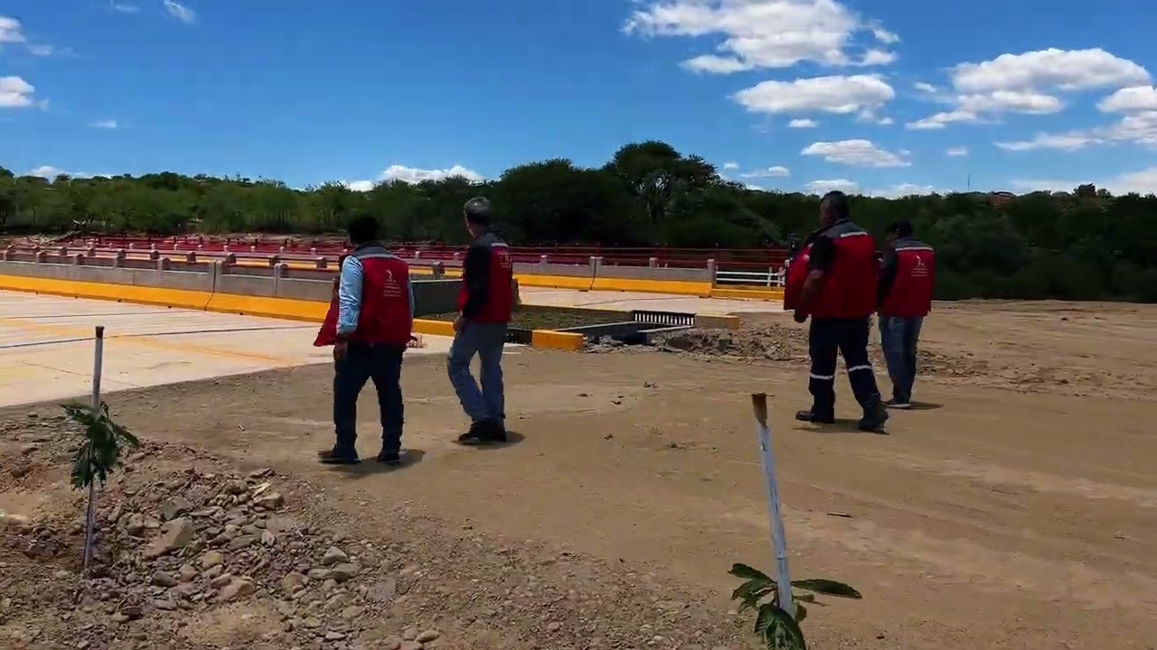 Con 115 árboles Alcaldía de Tarija inicia arborización de la 2da Circunvalación .