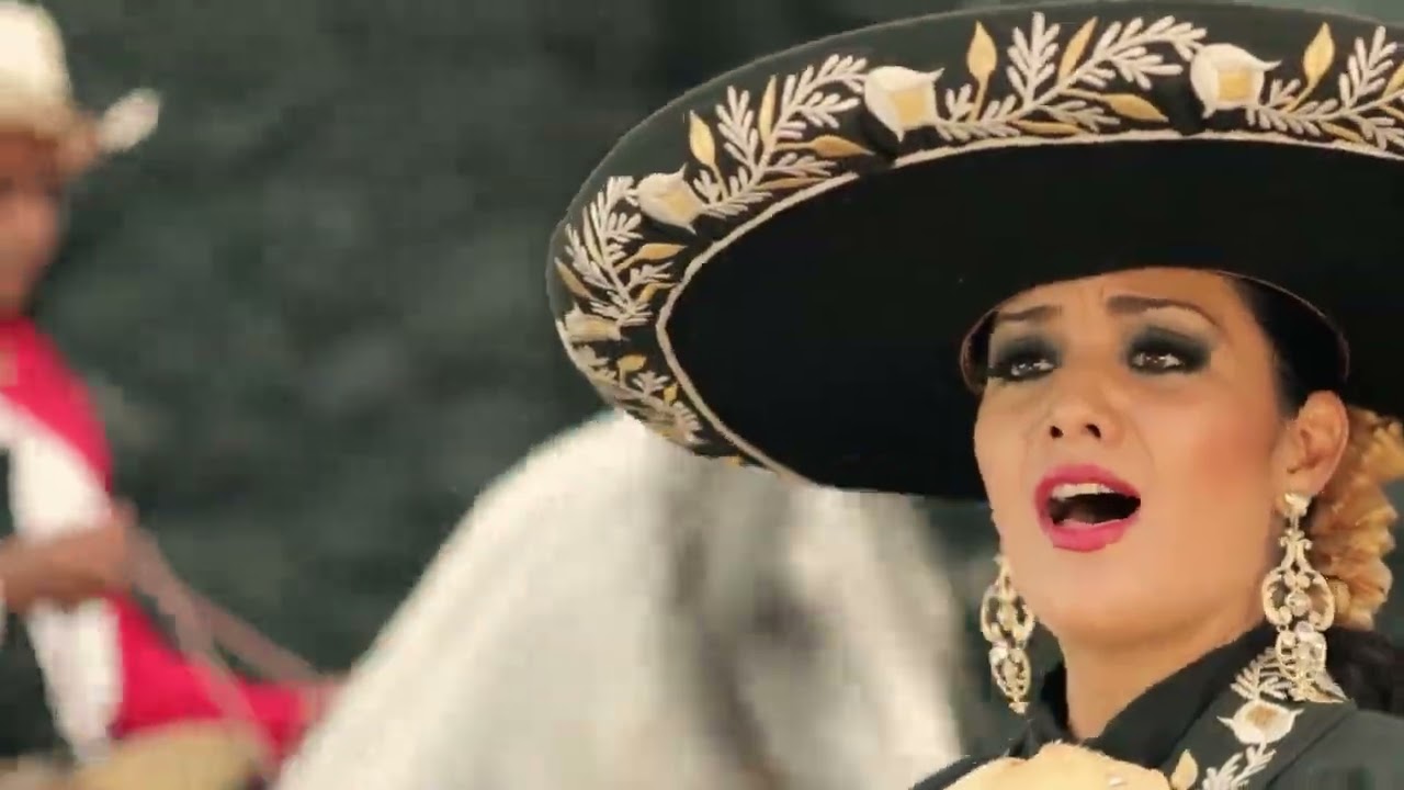 MARIA ILUSION 