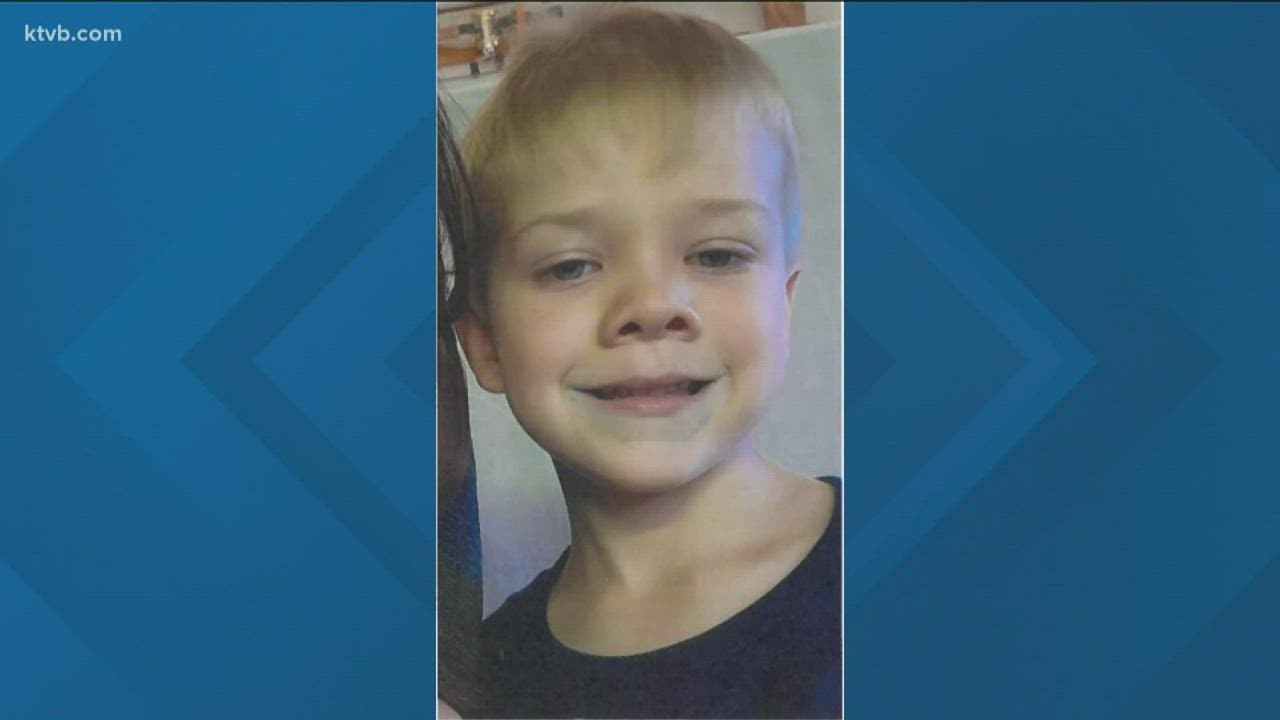 FBI and Fruitland police continue the search for missing boy