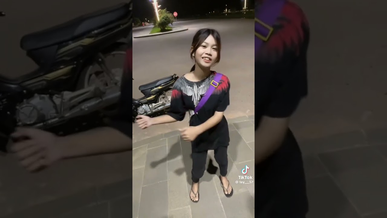 ស្រីស្អាតរាំក្នុង Tik Tok 2024