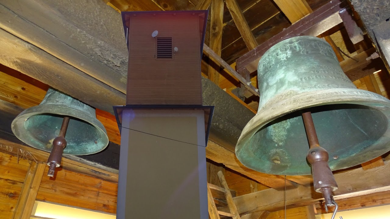 VÉRTESSOMLÓ (H), A harangláb harangjai/Die Glocken der Glockenturm