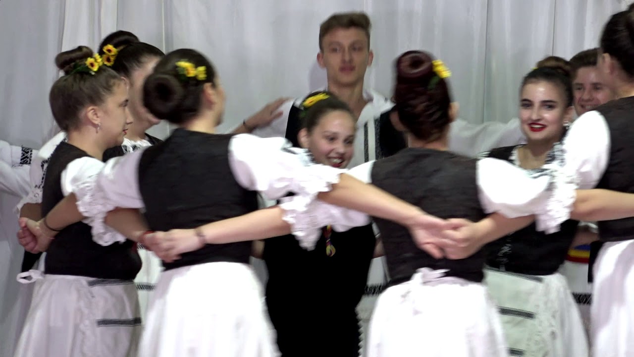 Ansamblul Siriana - Dans Tara Zarandului