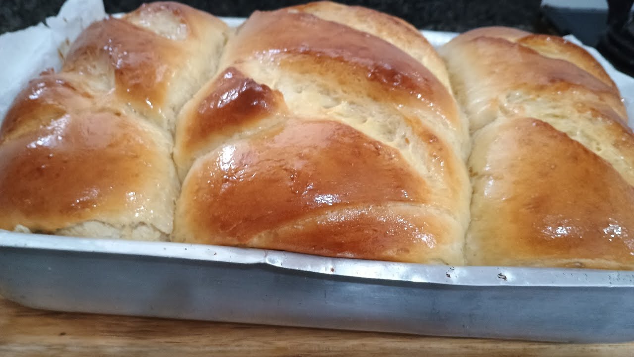 Pão mágico de creme de leite rápido e macio