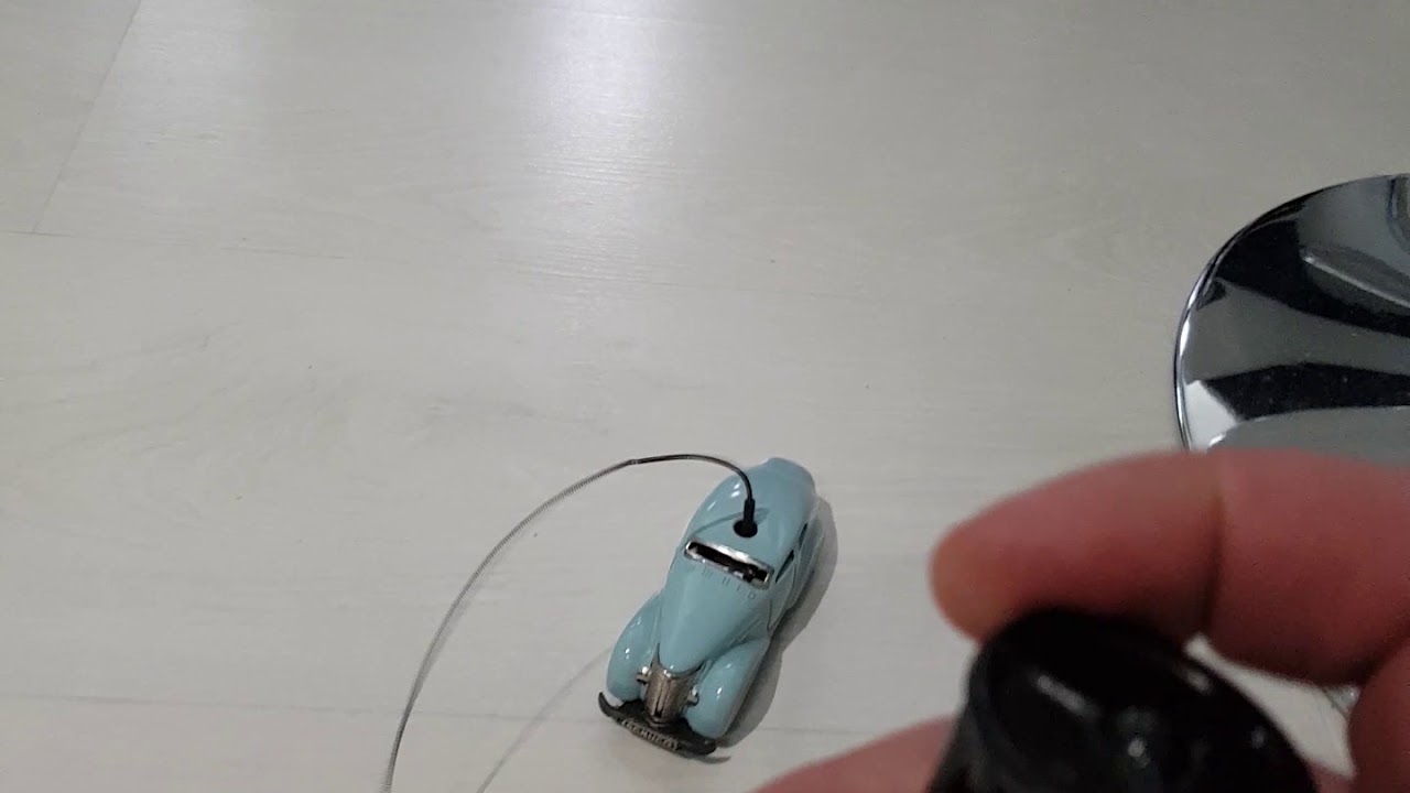 Schuco 3000 peltiauto testiajossa