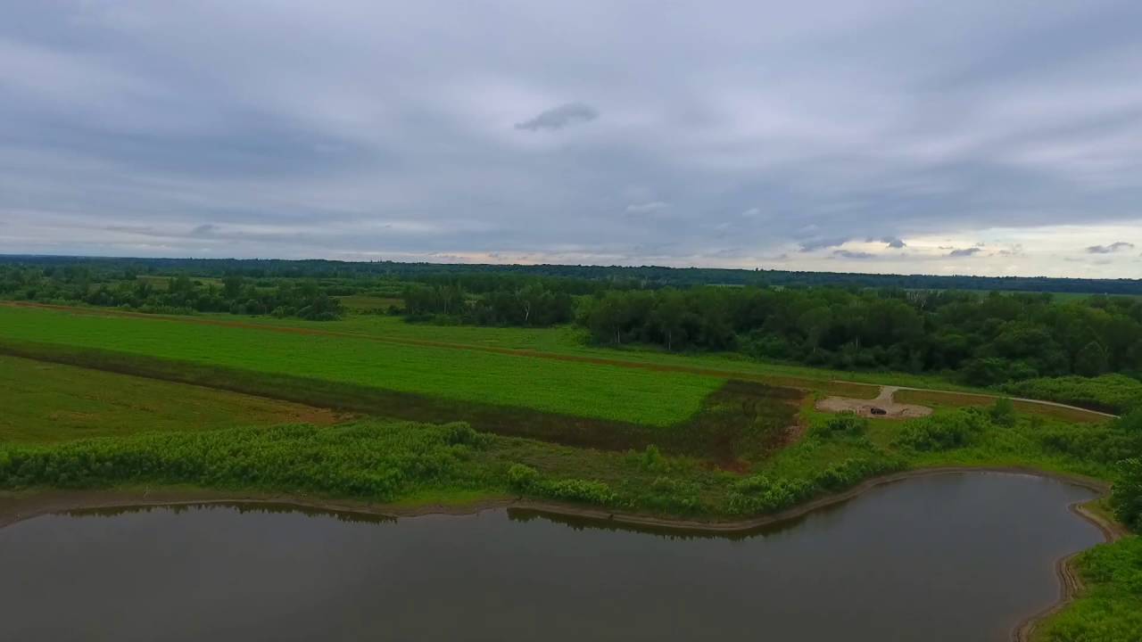 TRAVEL THE MISSOURI RIVER,  DRONE FLY OVER, Mound City, MO