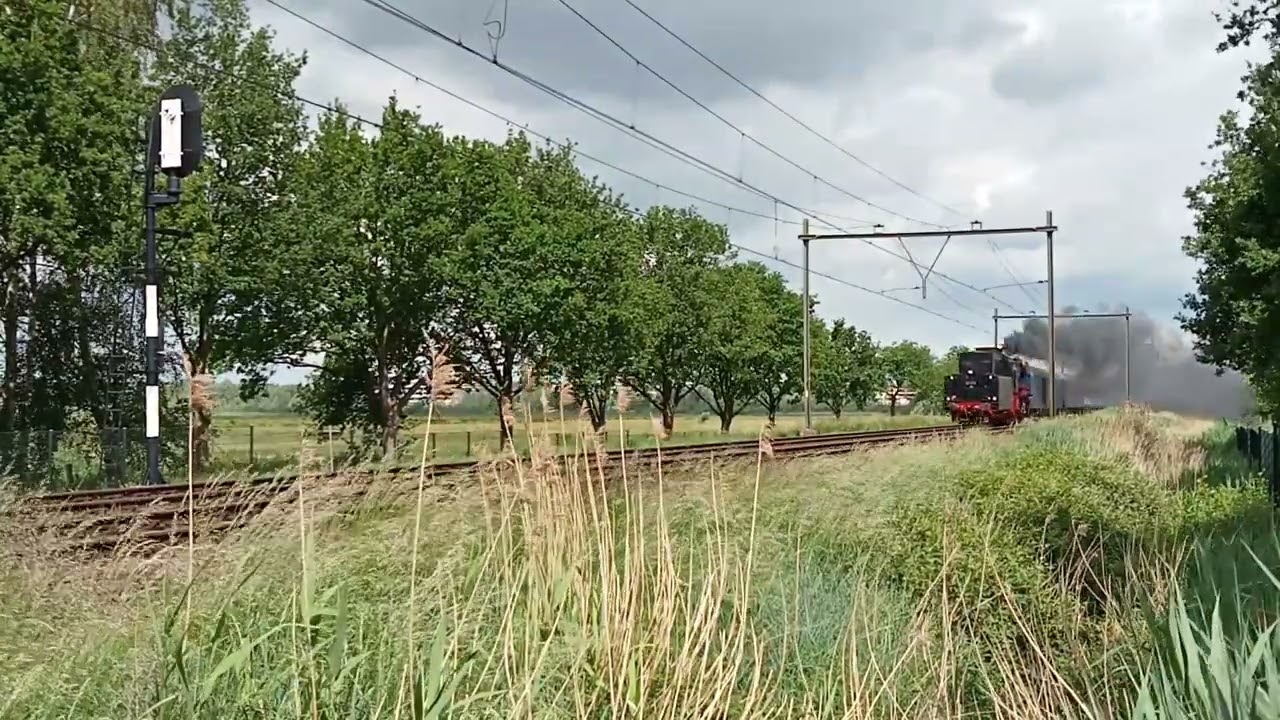SSN 23 023 Komt door bergen op zoom met de 2454 crew