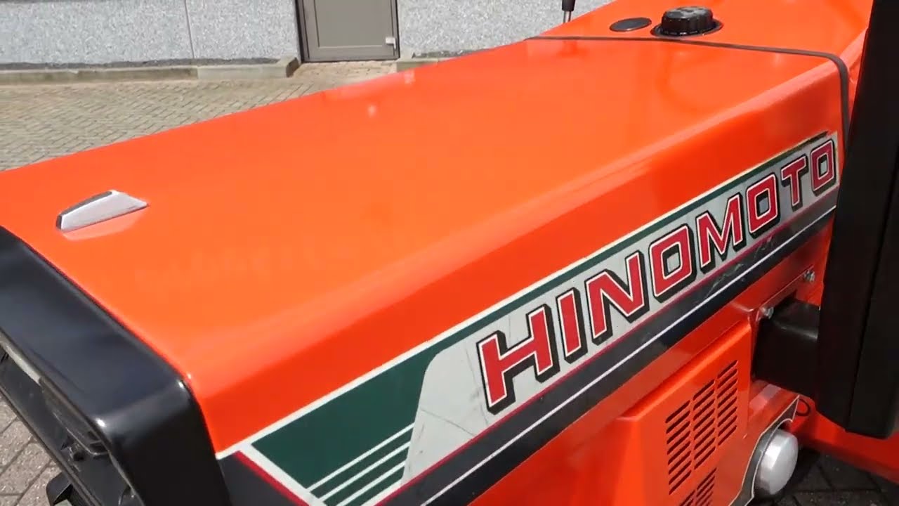 Hinomoto E1804 4wd / 1109 Draaiuren / Miditrekker