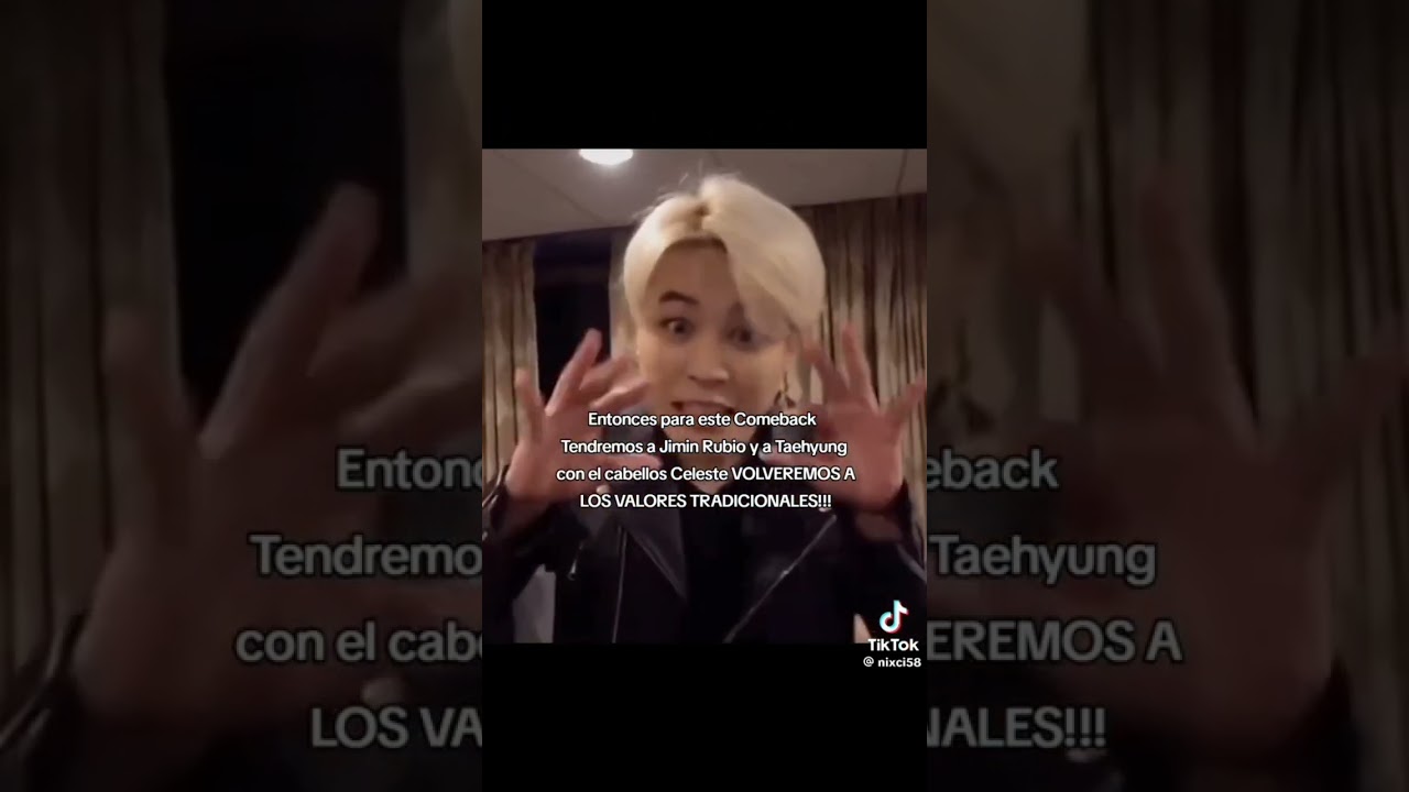 taehyung con el cabello azul aaaaa 