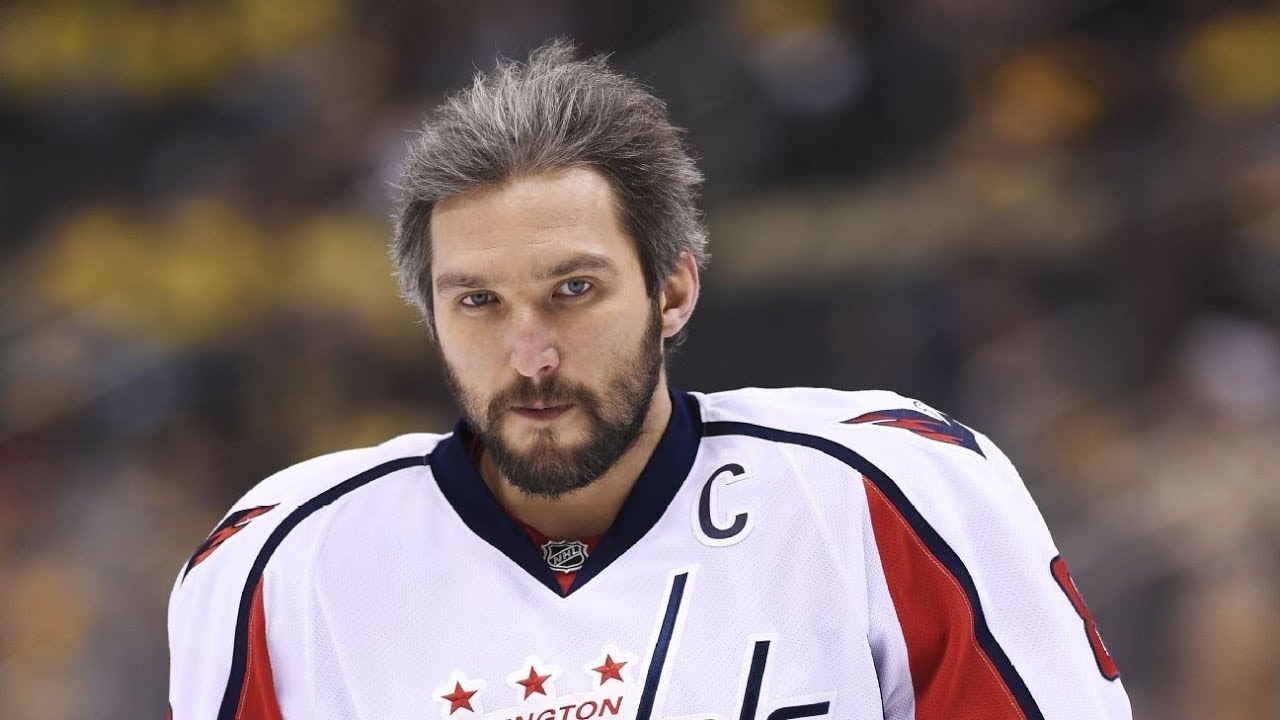 Can Ovechkin Surpass Gretzky's Career Goal Total?