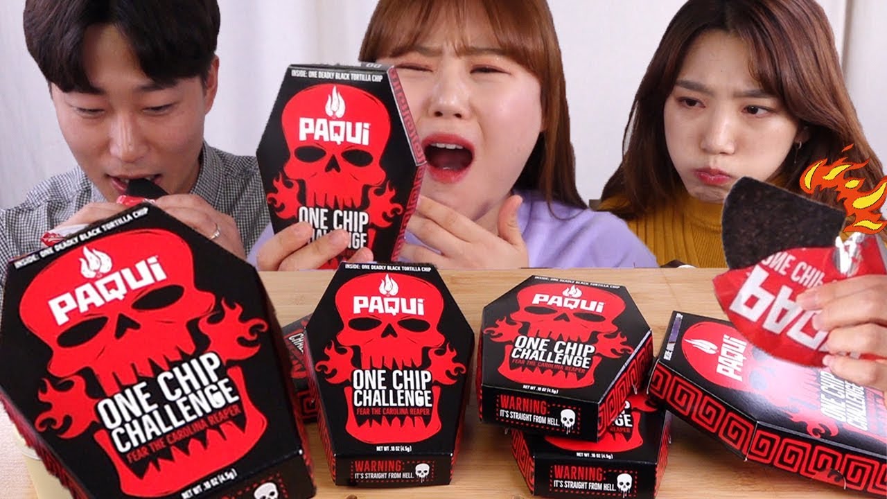 Mukbang｜세계에서 제일 매운 과자 도전!! 원칩 챌린지!! Paqui One Chip Challenge!!!!!!