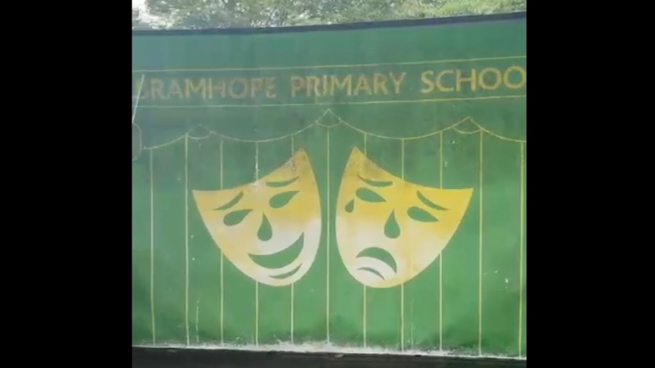 Production of Bramhope Primary School Stage Backdrop