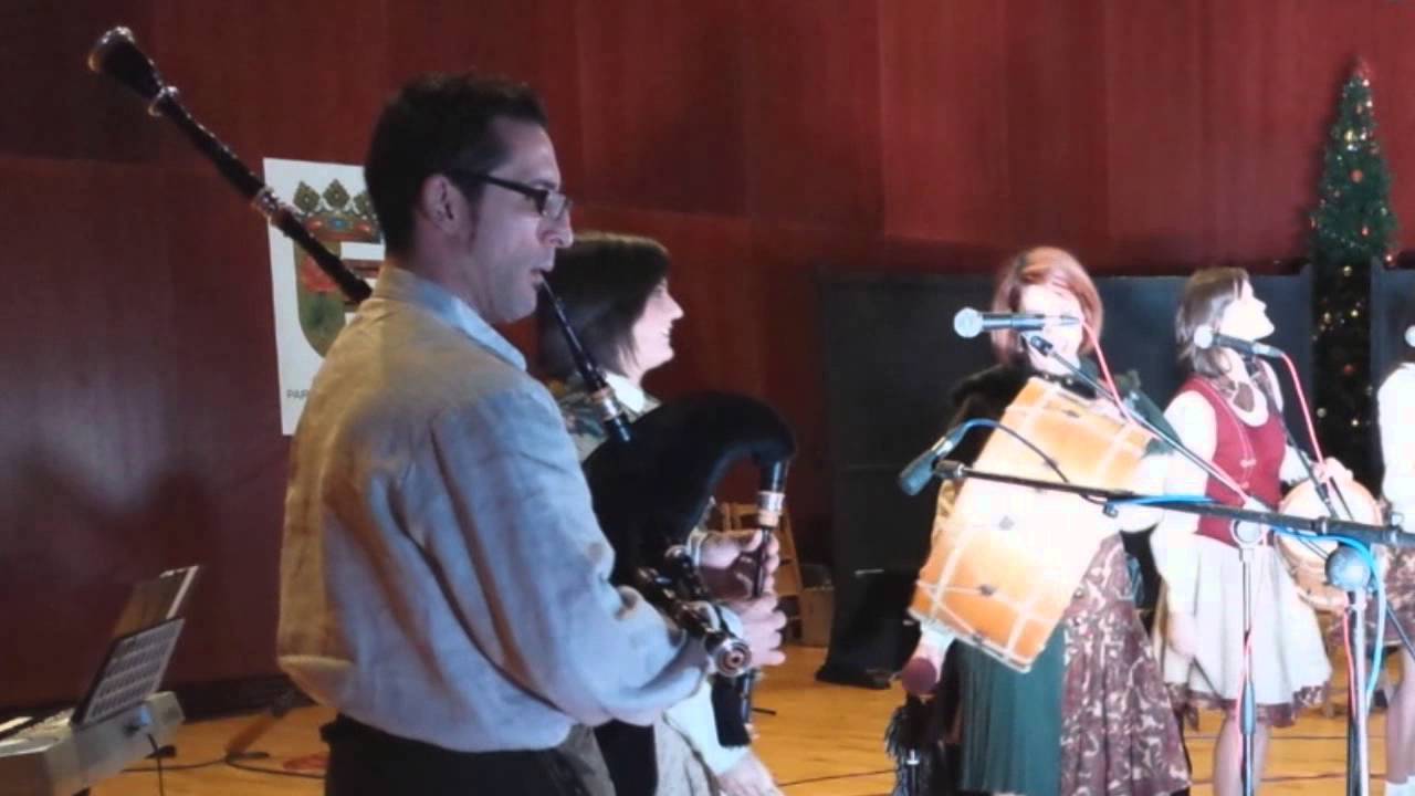 Donicelas -  Muiñeira de Oliveira - Concierto solidario, Concello de Mos