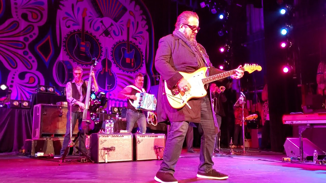 The Mavericks, Tarrytown Music Hall 11.02.19 (3 - Set list below)