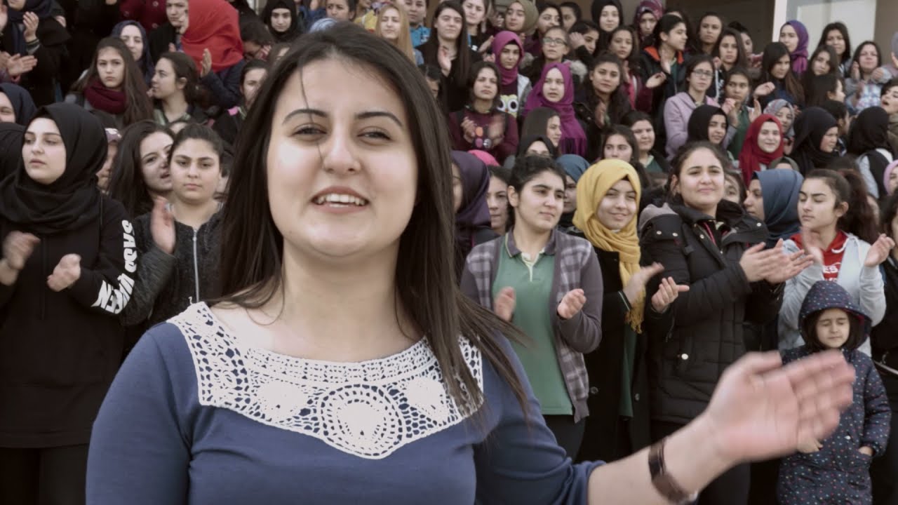 YEŞİL İPEK BÜKEYİM - KAYSERİ B.B. KADINLAR KOROSU