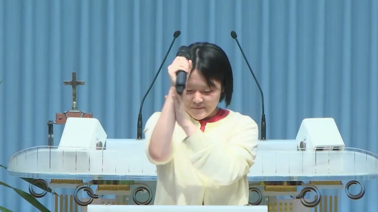 00:00 두손 들고 04:05 내 영이 주를 06:50 존귀 오 존귀하신 주 09:40 예수는 내 힘이요 14:33 마음이 상한 자를