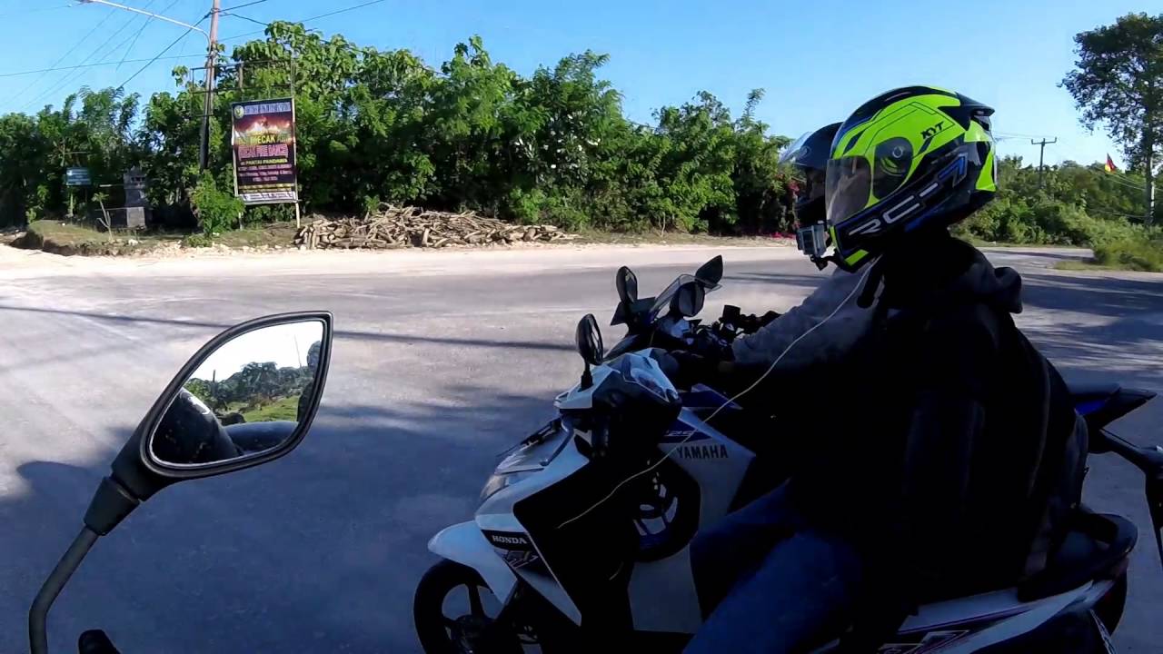 Bule Doyan Motor Meeting Bali Motovloggers
