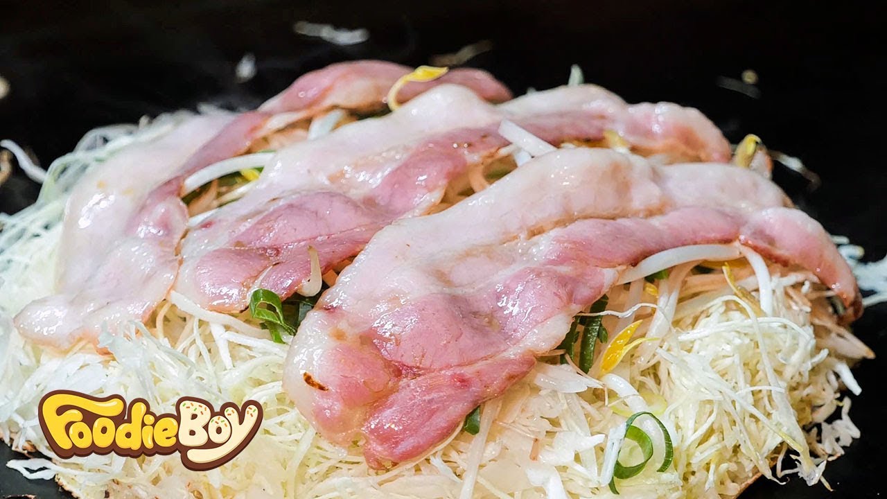 Хиросима Окономияки - Уличная еда в Корее