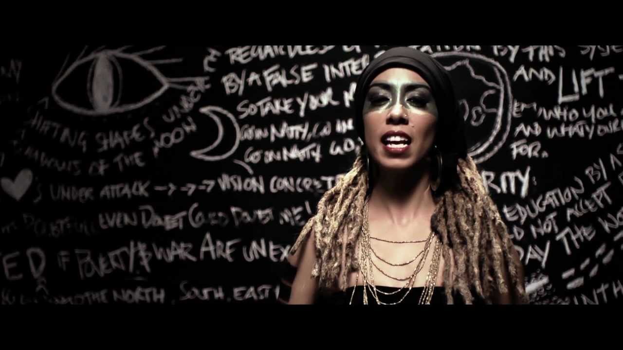 BLUE KING BROWN - THE MARCH Feat JAH MASON