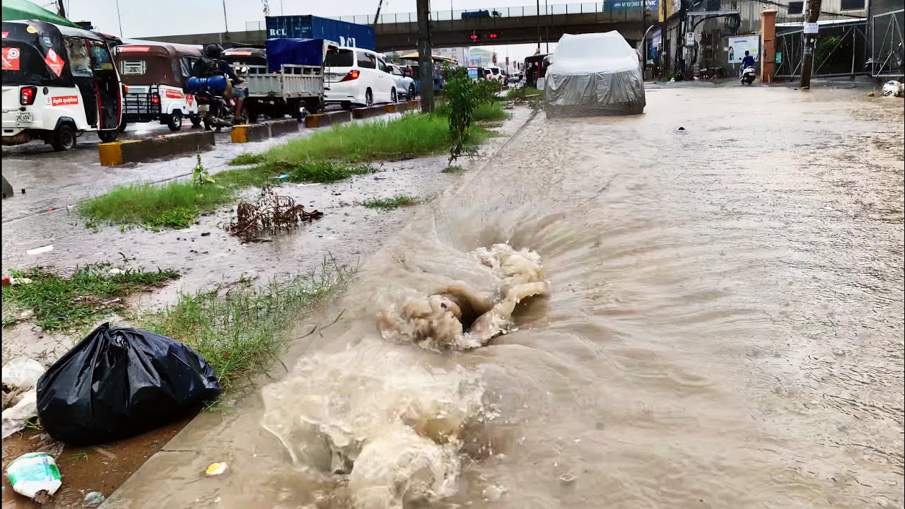 How To Prevent Heavy Rain flooding and Cleaning Plastic Dirty Unclog Culvert Drain on the Long Road