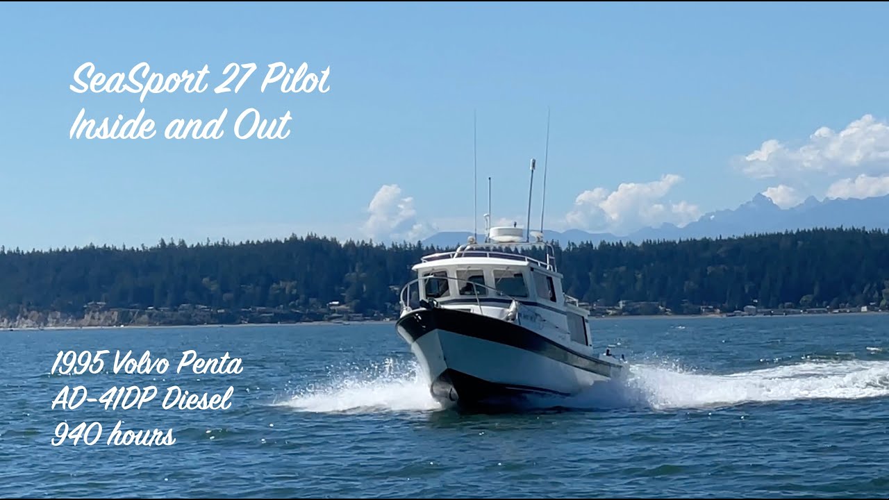 Experience the SeaSport 27 Pilot Inside and Out with this comprehensive tour. (SOLD)