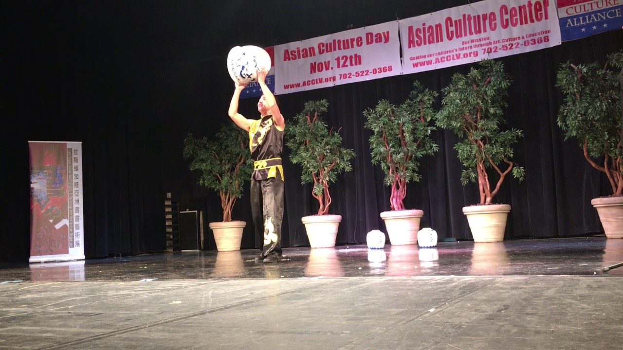 Asian Culture Day 11/12/16 Chinese Vase Juggler