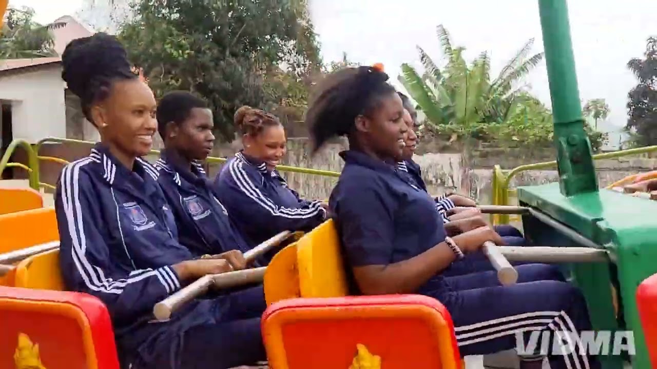 TAZAMA WAALIMU ULIVO KUA WAMEENDA KUANDA MAZINGIRA YA KUWAPELEKA WANAFUNZI KUTALII