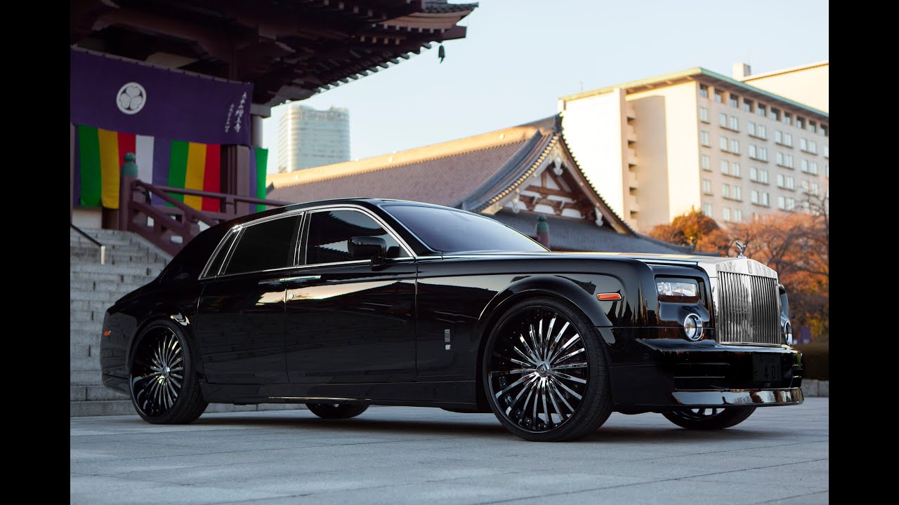 Rolls Royce Phantom on 26