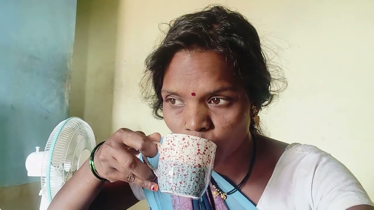 शिळी भाकरी आणि शिळ मटण चिप्सची तयारी झाली 