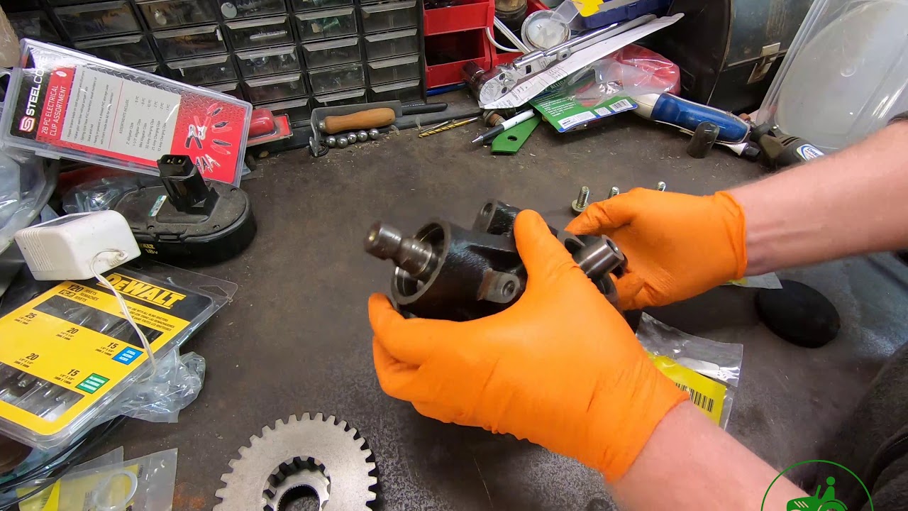 John Deere Deck Gear Box Rebuild: Finished