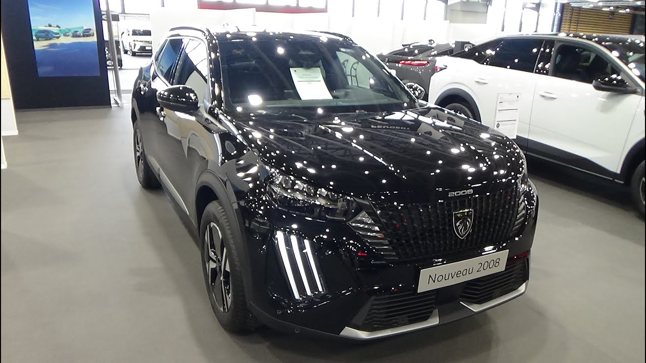 2026 Peugeot 2008 GT Hybrid 145 e-DCS6 - Экстерьер и интерьер - Салон Automobile Lyon 2025