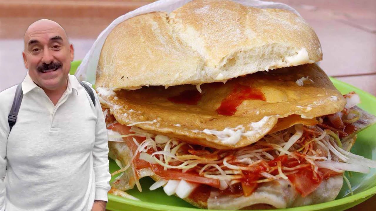 Tortas de Tostada con Queso de Puerco y Carne Apache