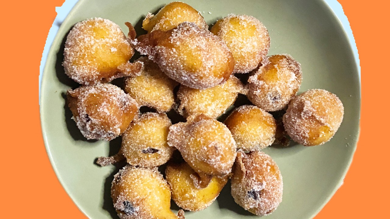 SWEET FRIED DOUGH / #recipe #frittelle #lellaskitchen