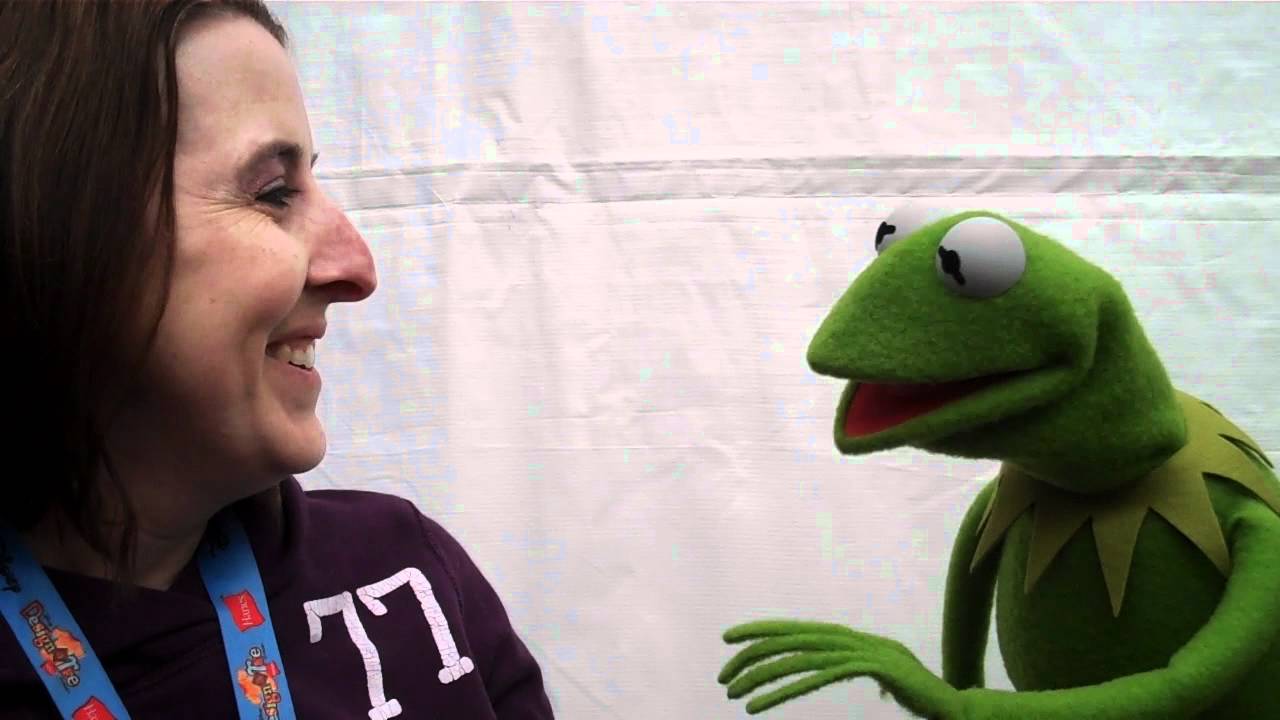 The Muppets: Interview with Kermit the Frog