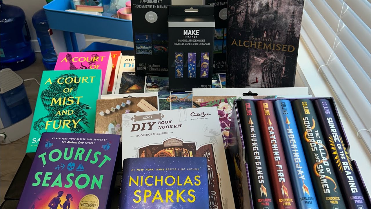 Craft and book haul what did I buy?  To much stuff!