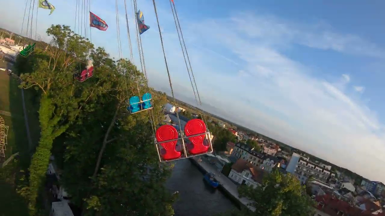 Lunapark Josef Kamenicky - karuzela Star Flyer On ride 1 Darłowo 2024
